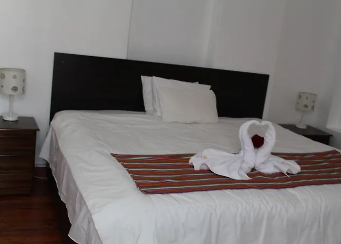 Kaaro House 3*