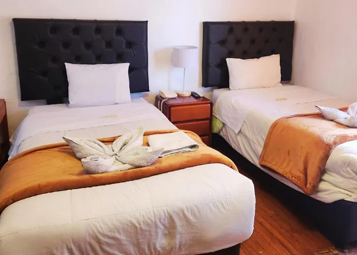 Kaaro House 3*